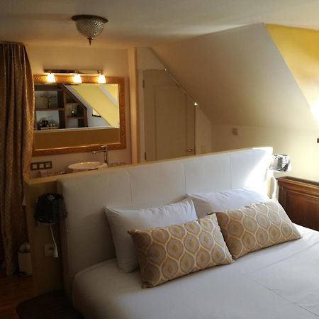 Bed and Breakfast La Bergerie de Lives Namur  Zimmer foto